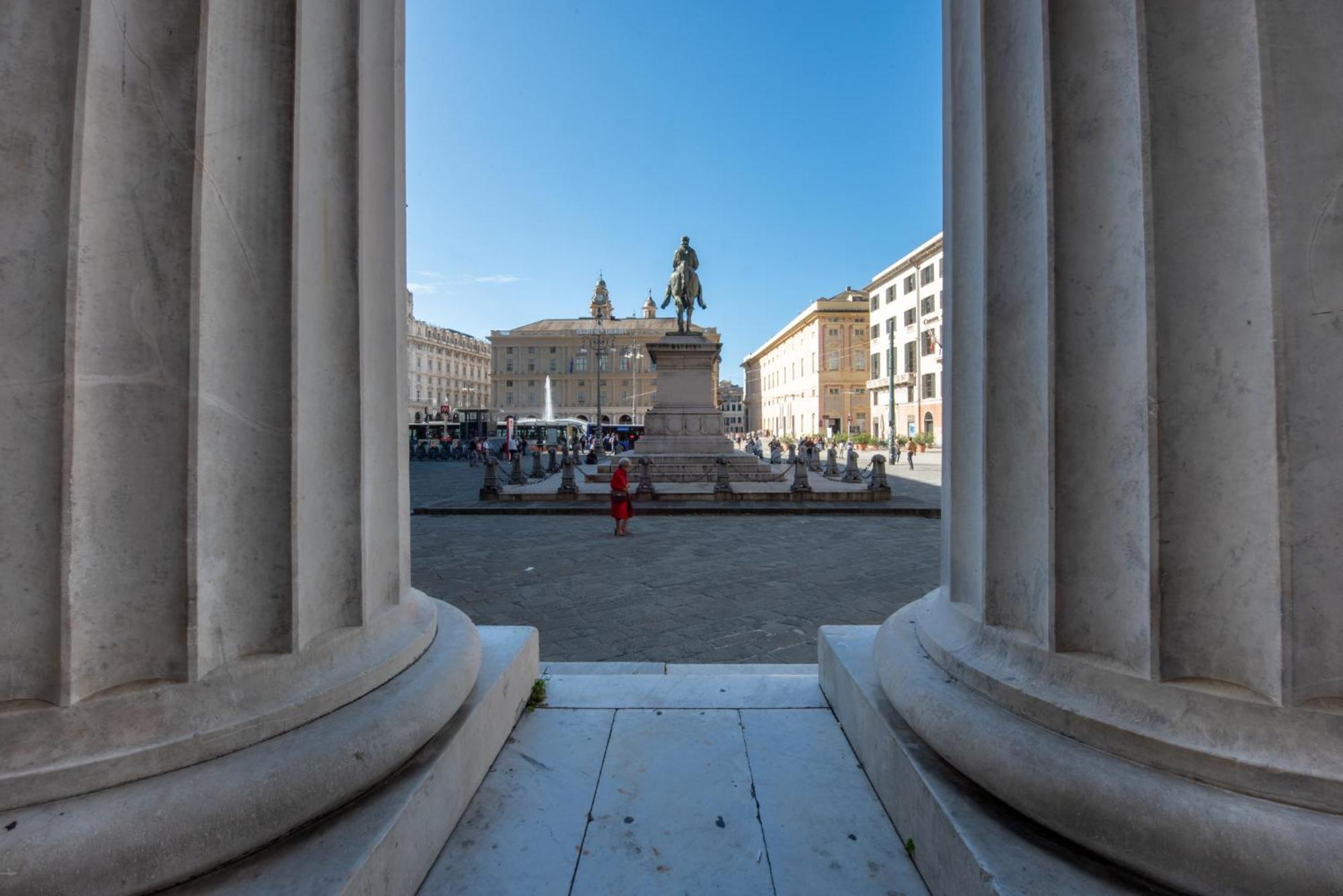 Old Town Experience Apartment Genoa Bagian luar foto