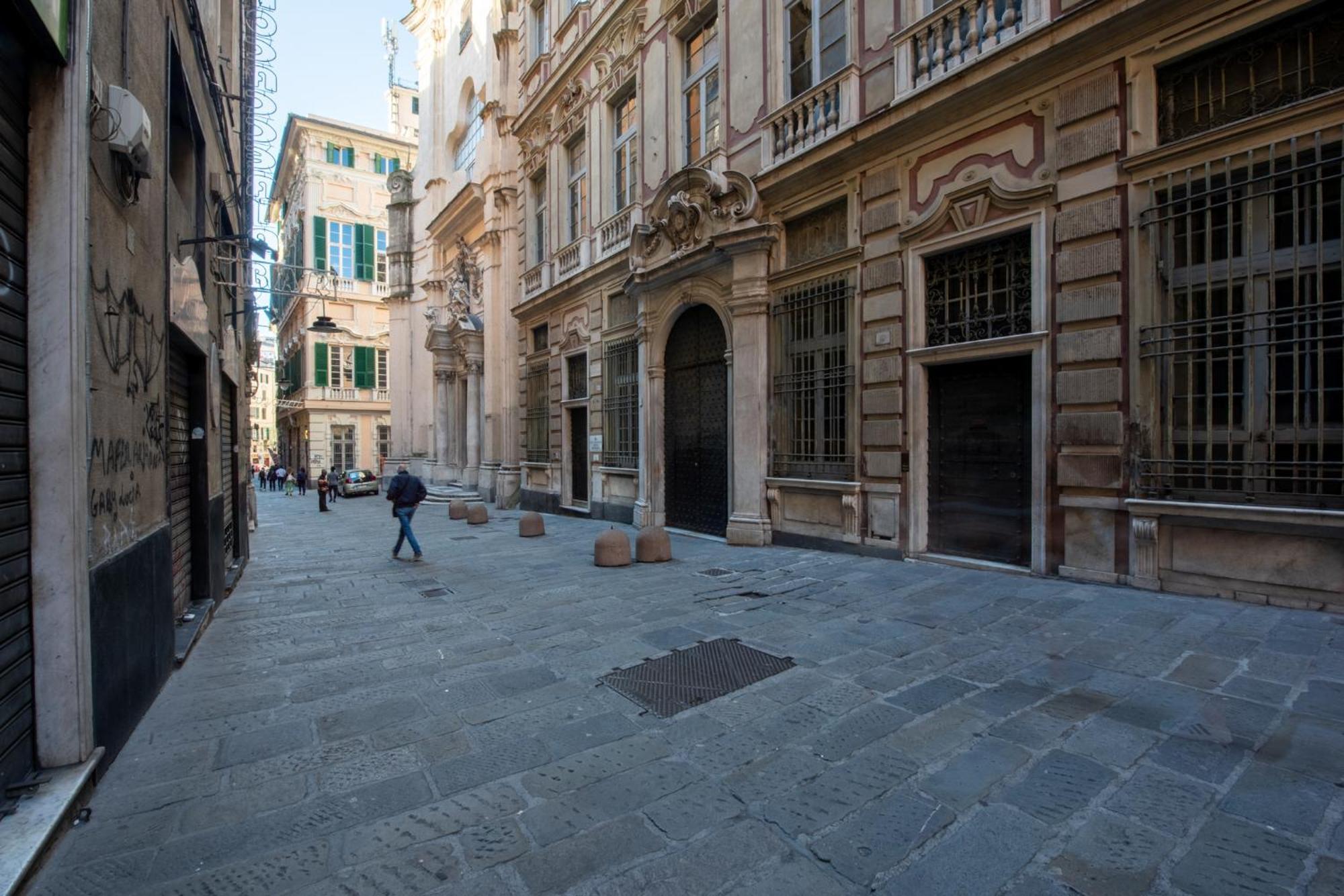 Old Town Experience Apartment Genoa Bagian luar foto